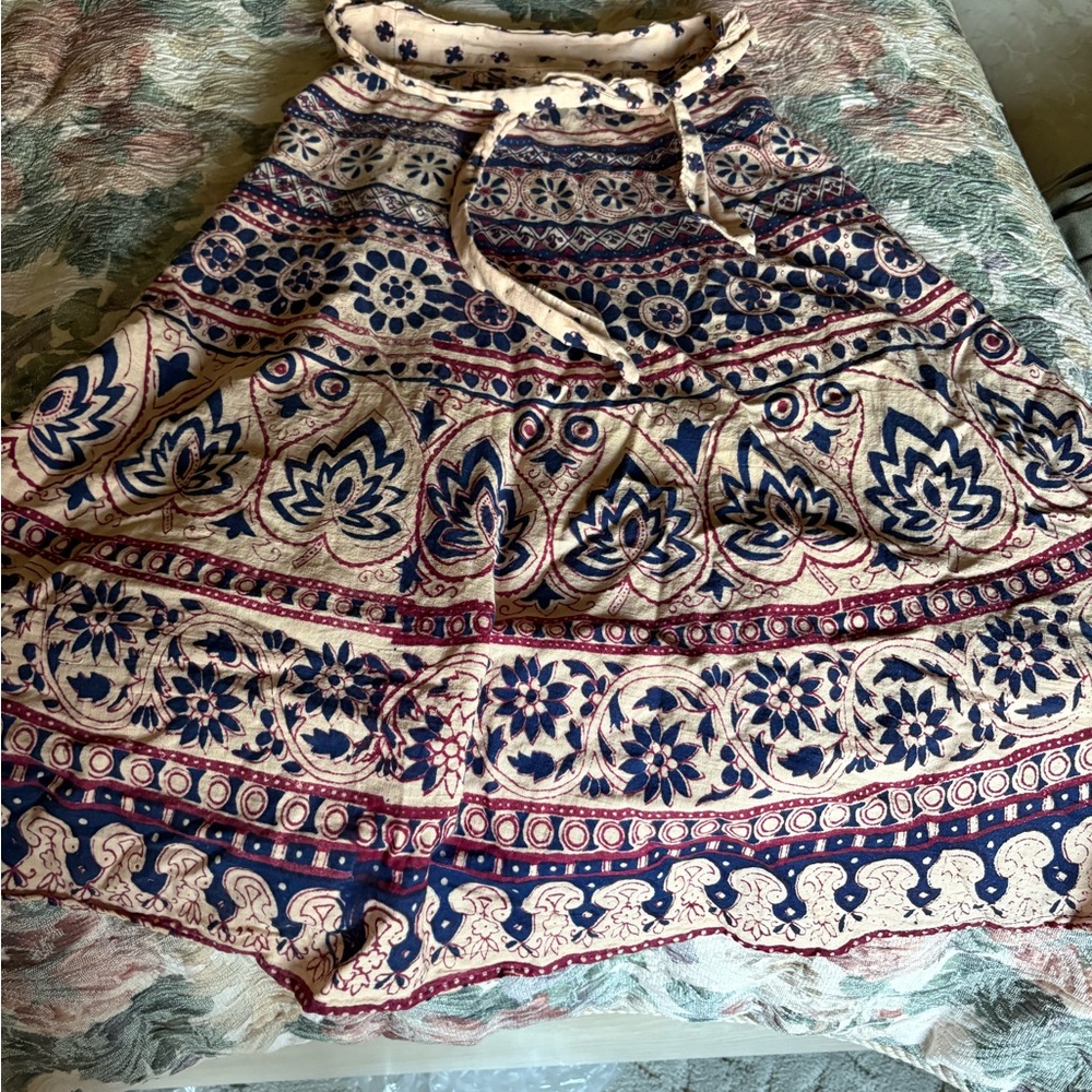 Floral Patterned Skirt in Blue and Cream